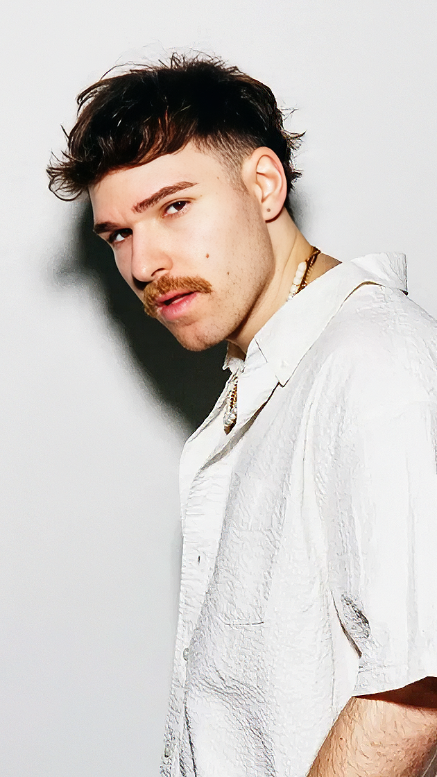 ely_oaks_artist_enkime